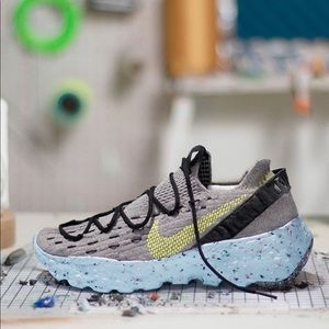 NIKE x SPACE HIPPIE 04